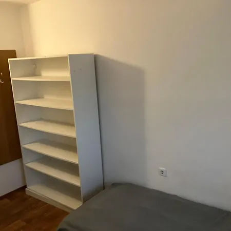 Vandor Szallas Hostel *